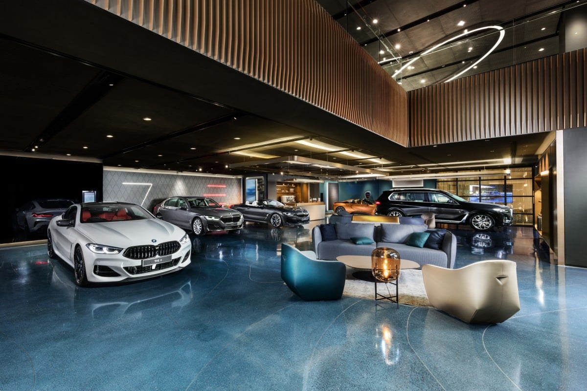 JM Za Automobile Showroom